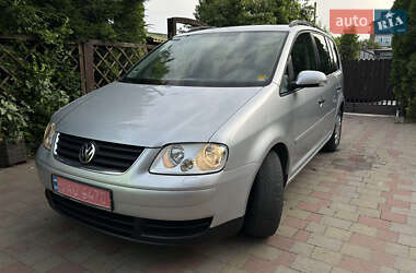 Минивэн Volkswagen Touran 2005 в Староконстантинове