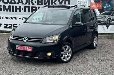 Минивэн Volkswagen Touran 2011 в Сарнах