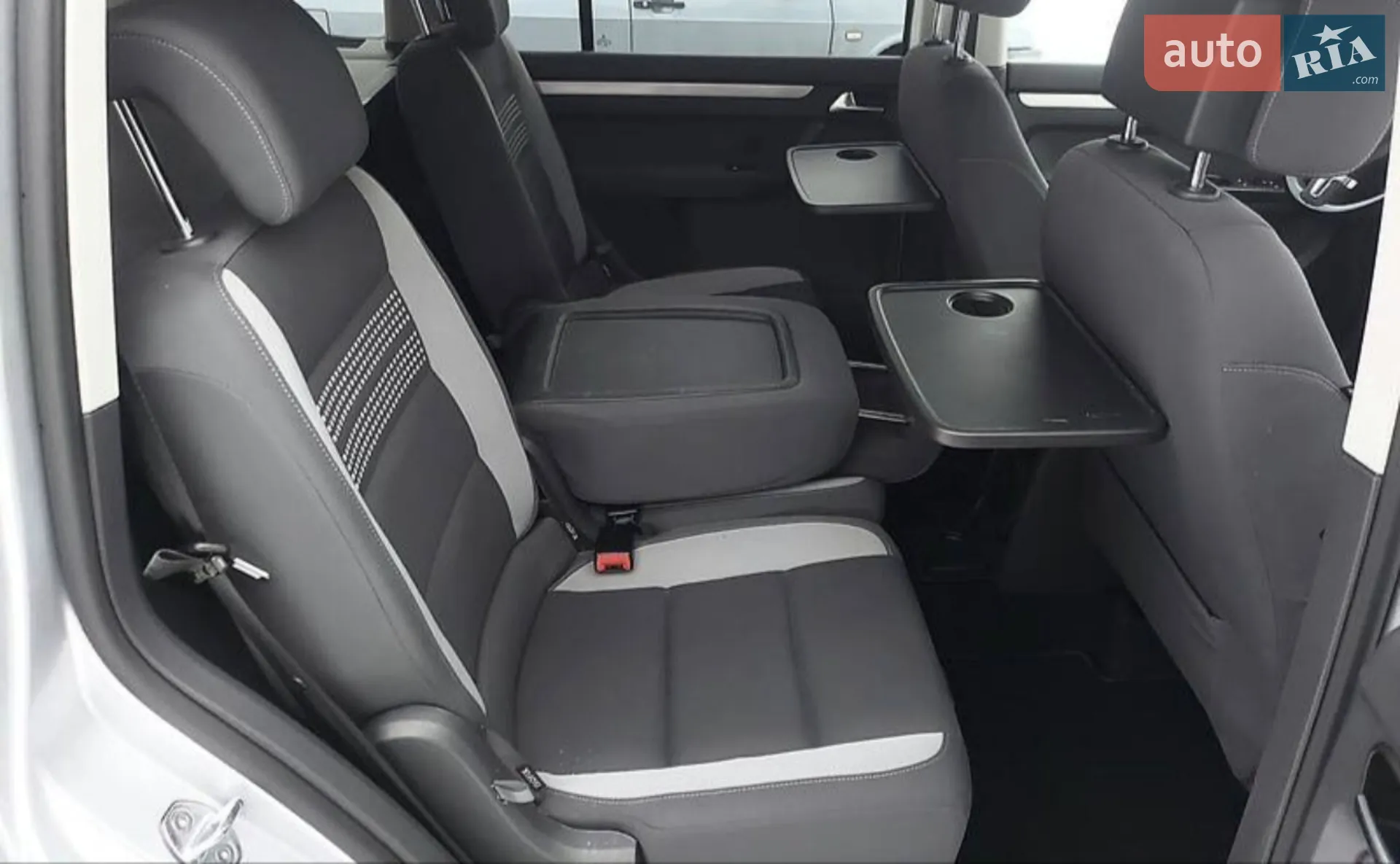 2013 Volkswagen Touran - мініатюра 26