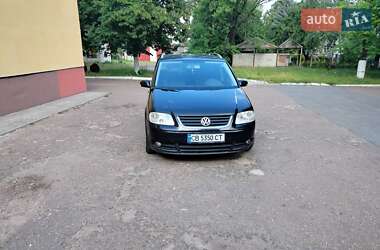 Мінівен Volkswagen Touran 2006 в Чернігові