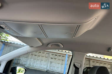 Минивэн Volkswagen Touran 2009 в 