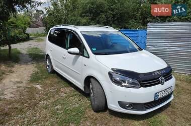 Минивэн Volkswagen Touran 2015 в Полтаве