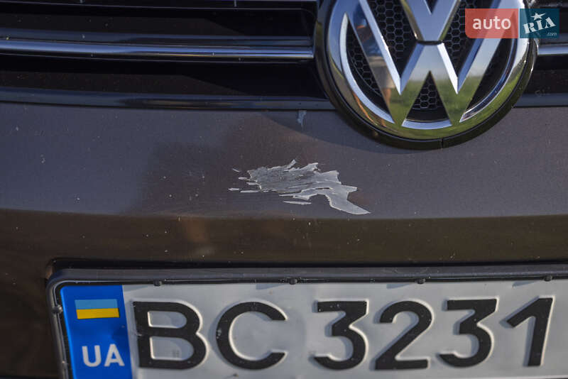 Мінівен Volkswagen Touran 2014 в Золочеві