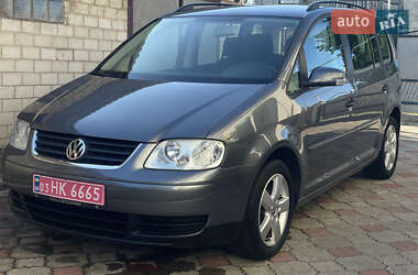 Минивэн Volkswagen Touran 2005 в Дубно