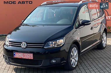 Мінівен Volkswagen Touran 2012 в 