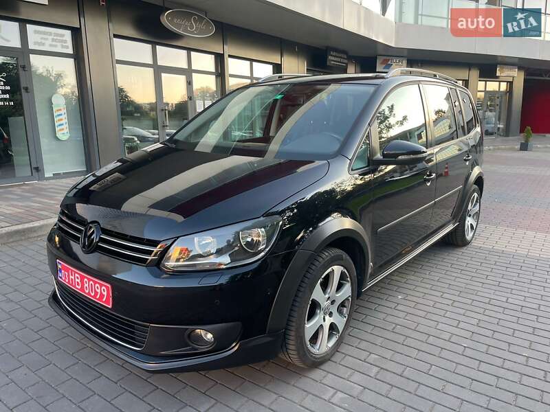 Volkswagen Touran 2011