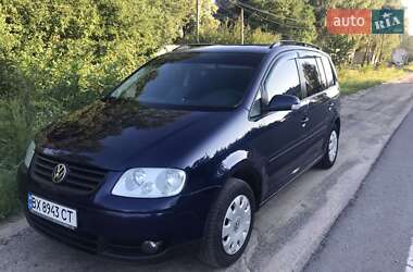 Минивэн Volkswagen Touran 2005 в Баре