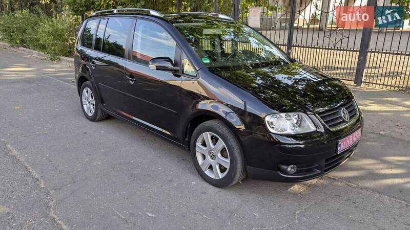 Volkswagen Touran 2004