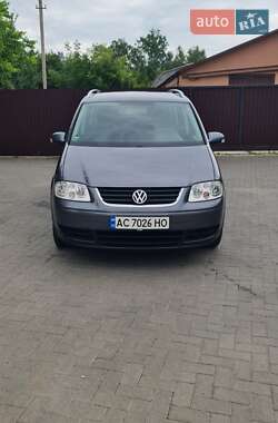 Минивэн Volkswagen Touran 2004 в Староконстантинове
