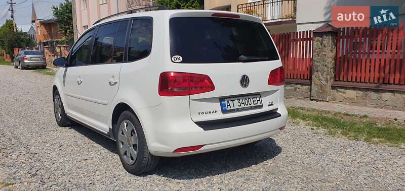 Мінівен Volkswagen Touran 2012 в Івано-Франківську
