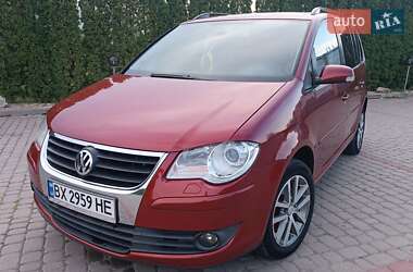 Мінівен Volkswagen Touran 2007 в Дунаївцях
