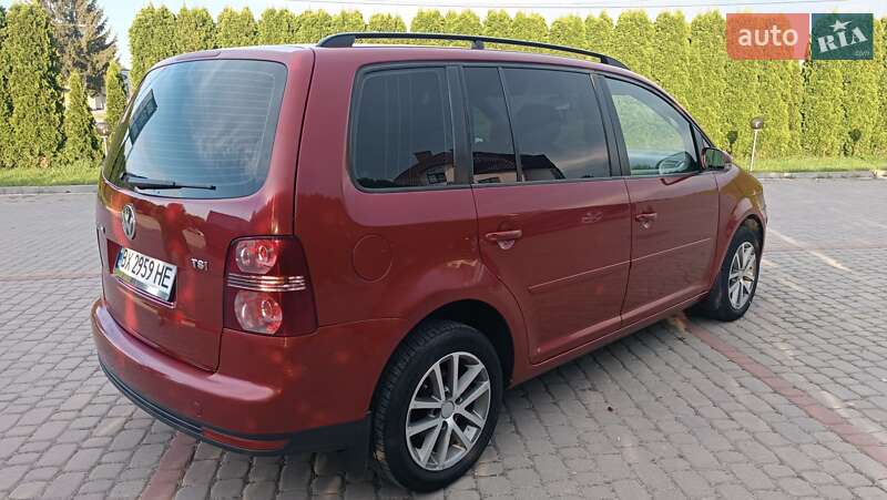 Мінівен Volkswagen Touran 2007 в Дунаївцях