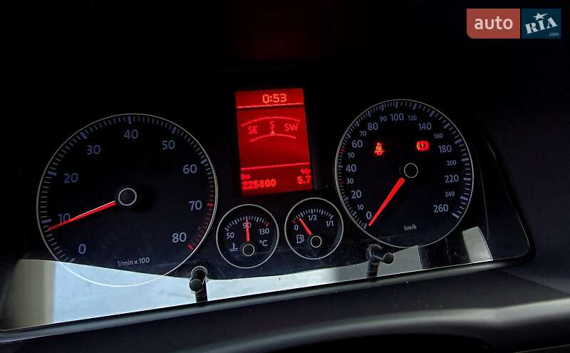 Мінівен Volkswagen Touran 2009 в Полтаві