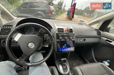Мінівен Volkswagen Touran 2009 в Дубровиці