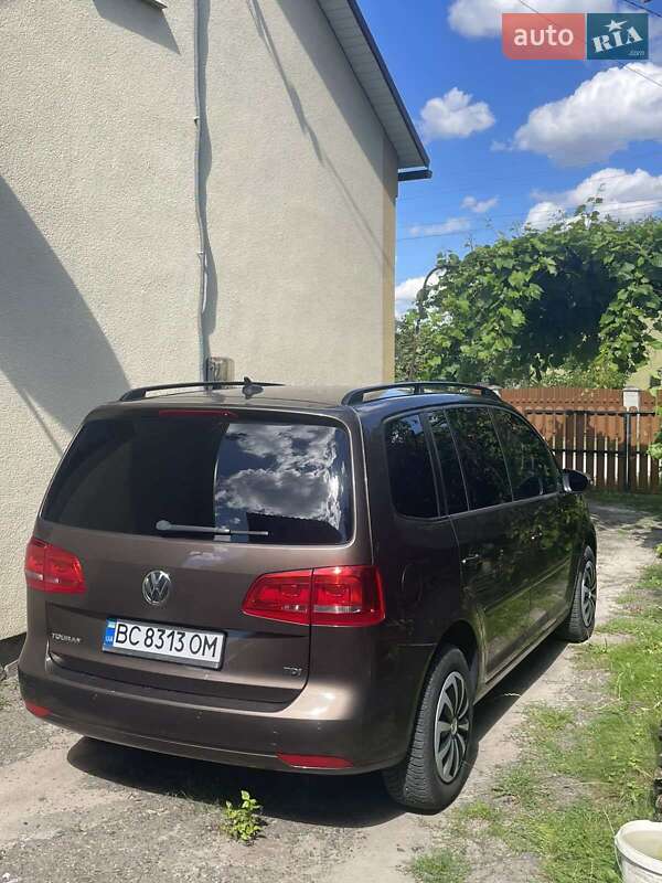 Мінівен Volkswagen Touran 2011 в Рава-Руській