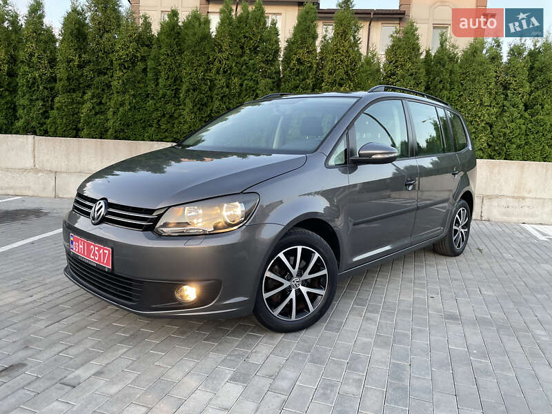 Volkswagen Touran 2012