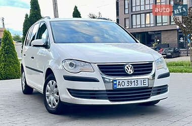 Минивэн Volkswagen Touran 2007 в Ужгороде