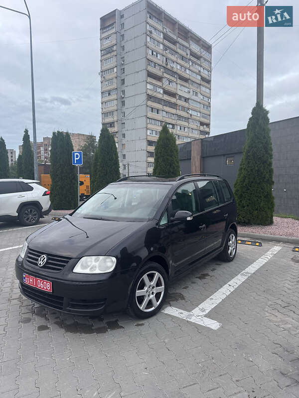 Volkswagen Touran 2004