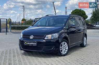 Мінівен Volkswagen Touran 2010 в Луцьку