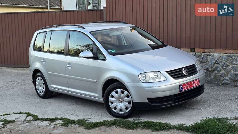 Минивэн Volkswagen Touran 2006 в Полтаве