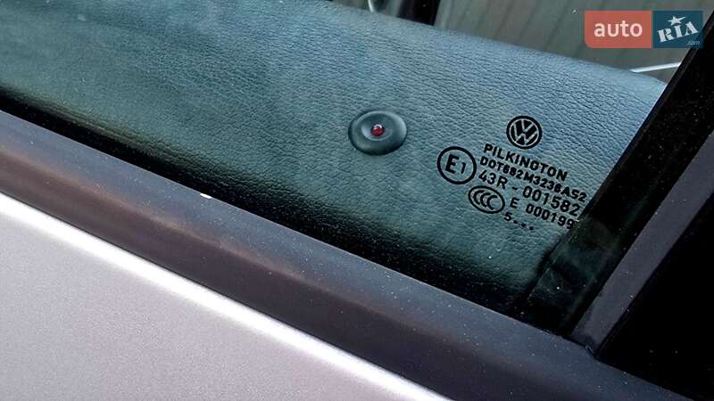 Минивэн Volkswagen Touran 2006 в Полтаве