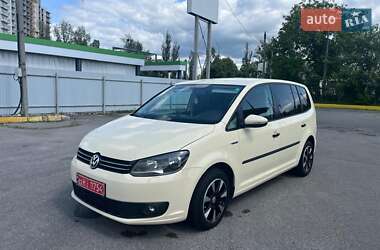 Мінівен Volkswagen Touran 2015 в Харкові
