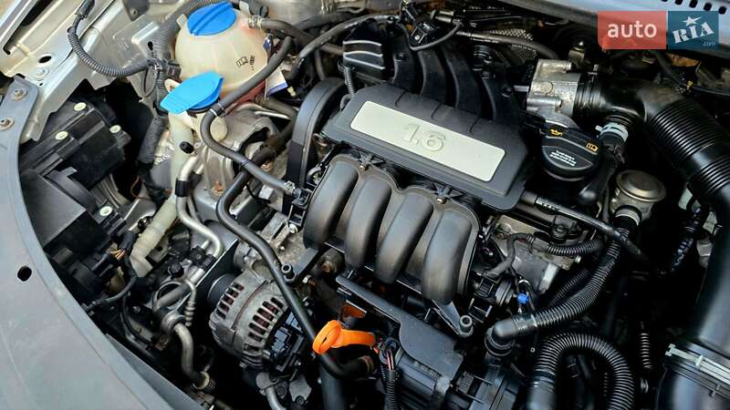 Минивэн Volkswagen Touran 2007 в Полтаве