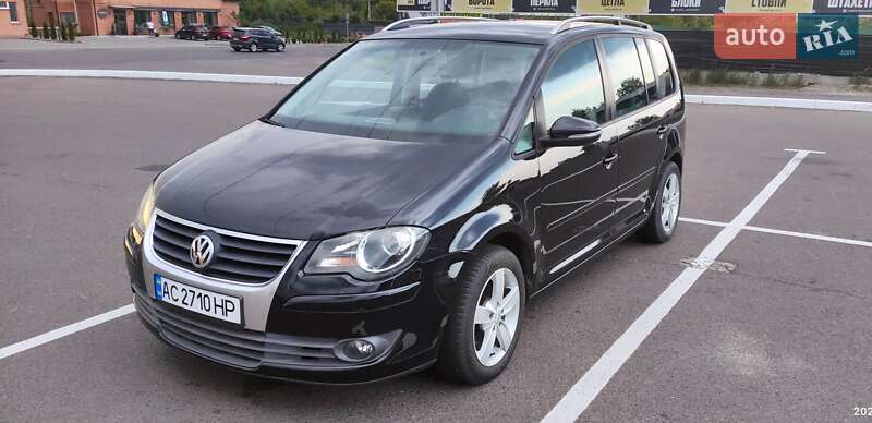 Volkswagen Touran 2010