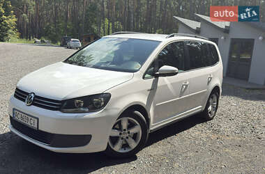Минивэн Volkswagen Touran 2012 в Луцке