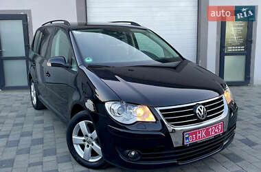 Мінівен Volkswagen Touran 2008 в Дрогобичі