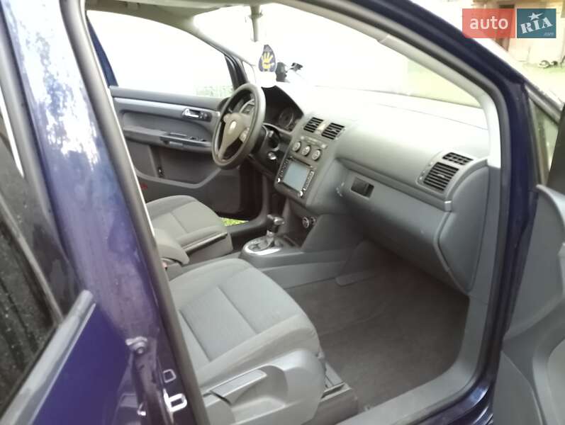 Минивэн Volkswagen Touran 2005 в Львове фото 6 Минивэн Volkswagen Touran 2005 в Львове