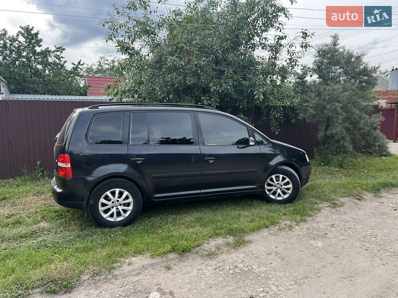 Volkswagen Touran 2004