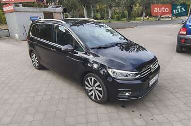 Микровэн Volkswagen Touran 2016 в Днепре