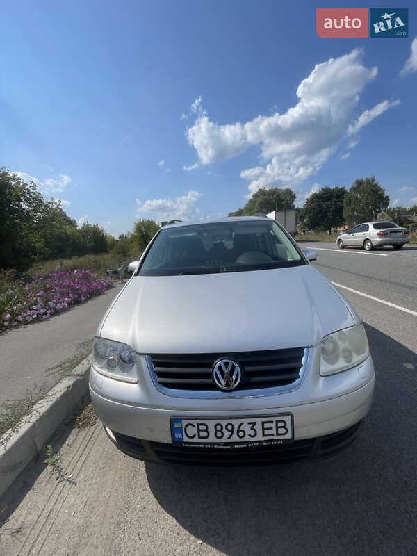 Volkswagen Touran 2004