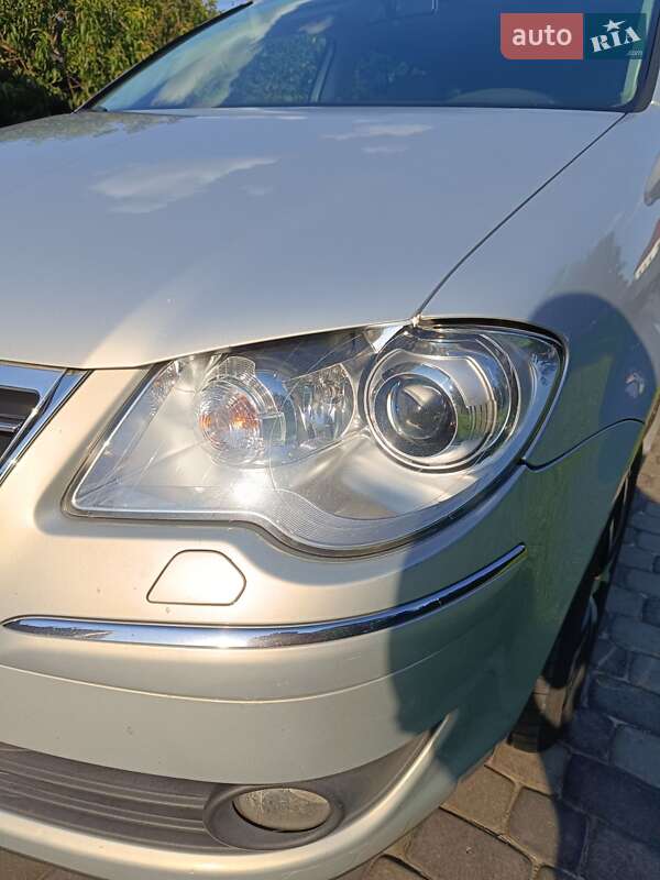 Минивэн Volkswagen Touran 2008 в Черкассах фото 2 Минивэн Volkswagen Touran 2008 в Черкассах