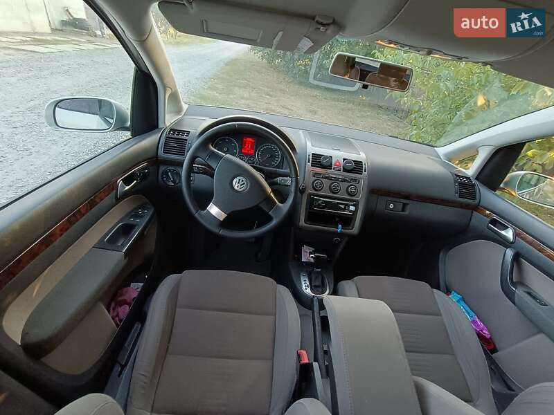 Минивэн Volkswagen Touran 2008 в Черкассах фото 45 Минивэн Volkswagen Touran 2008 в Черкассах