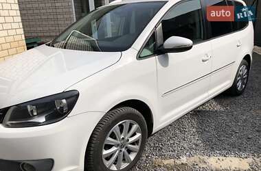 Мінівен Volkswagen Touran 2011 в Звягелі