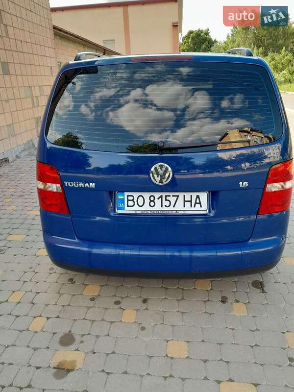 Минивэн Volkswagen Touran 2004 в Тернополе