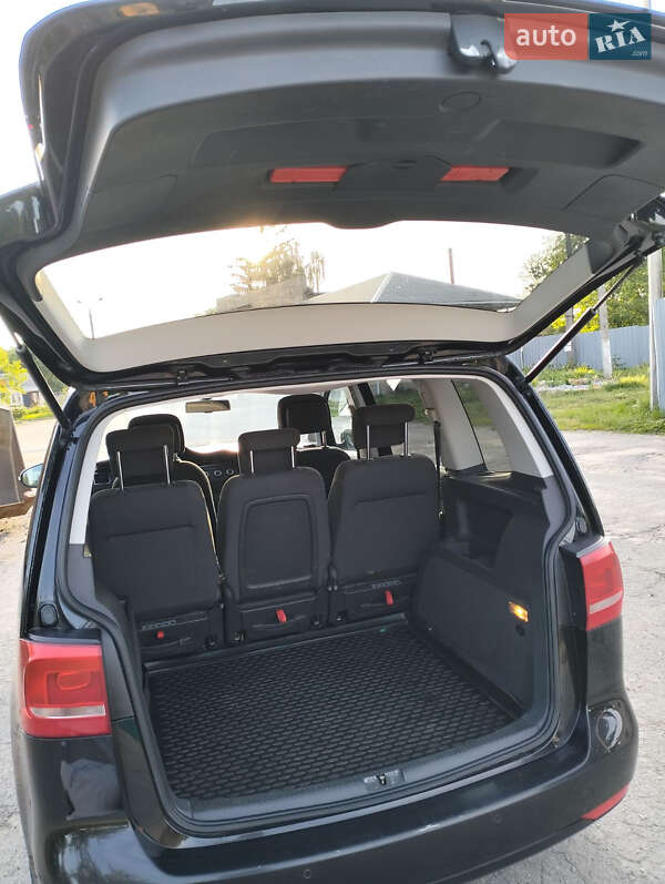 Минивэн Volkswagen Touran 2014 в Звягеле фото 10 Минивэн Volkswagen Touran 2014 в Звягеле