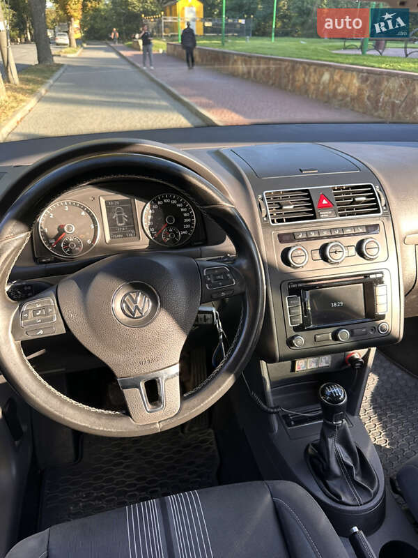 Мінівен Volkswagen Touran 2013 в Могилів-Подільському