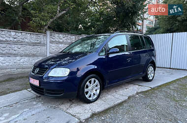 Минивэн Volkswagen Touran 2006 в Виннице