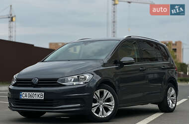Микровэн Volkswagen Touran 2020 в Умани