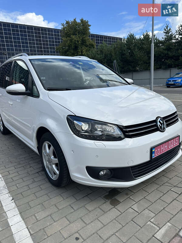 Минивэн Volkswagen Touran 2013 в Луцке