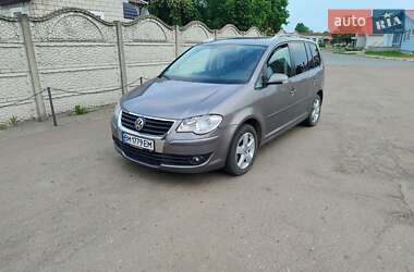 Минивэн Volkswagen Touran 2008 в Бурыни