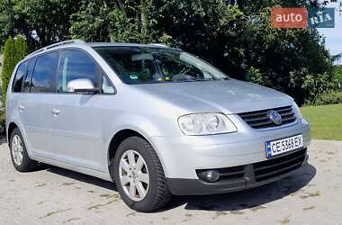 Мінівен Volkswagen Touran 2006 в Кіцмані