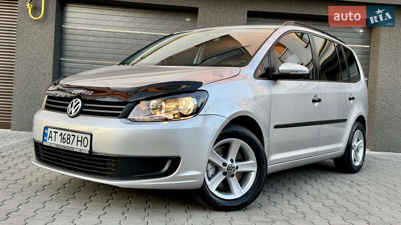 Volkswagen Touran 2012