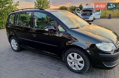 Мінівен Volkswagen Touran 2007 в Кривому Розі