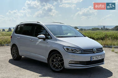 Мікровен Volkswagen Touran 2018 в Радивиліві