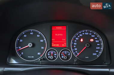 Минивэн Volkswagen Touran 2009 в 
