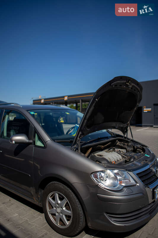 Минивэн Volkswagen Touran 2008 в Виннице фото 26 Минивэн Volkswagen Touran 2008 в Виннице